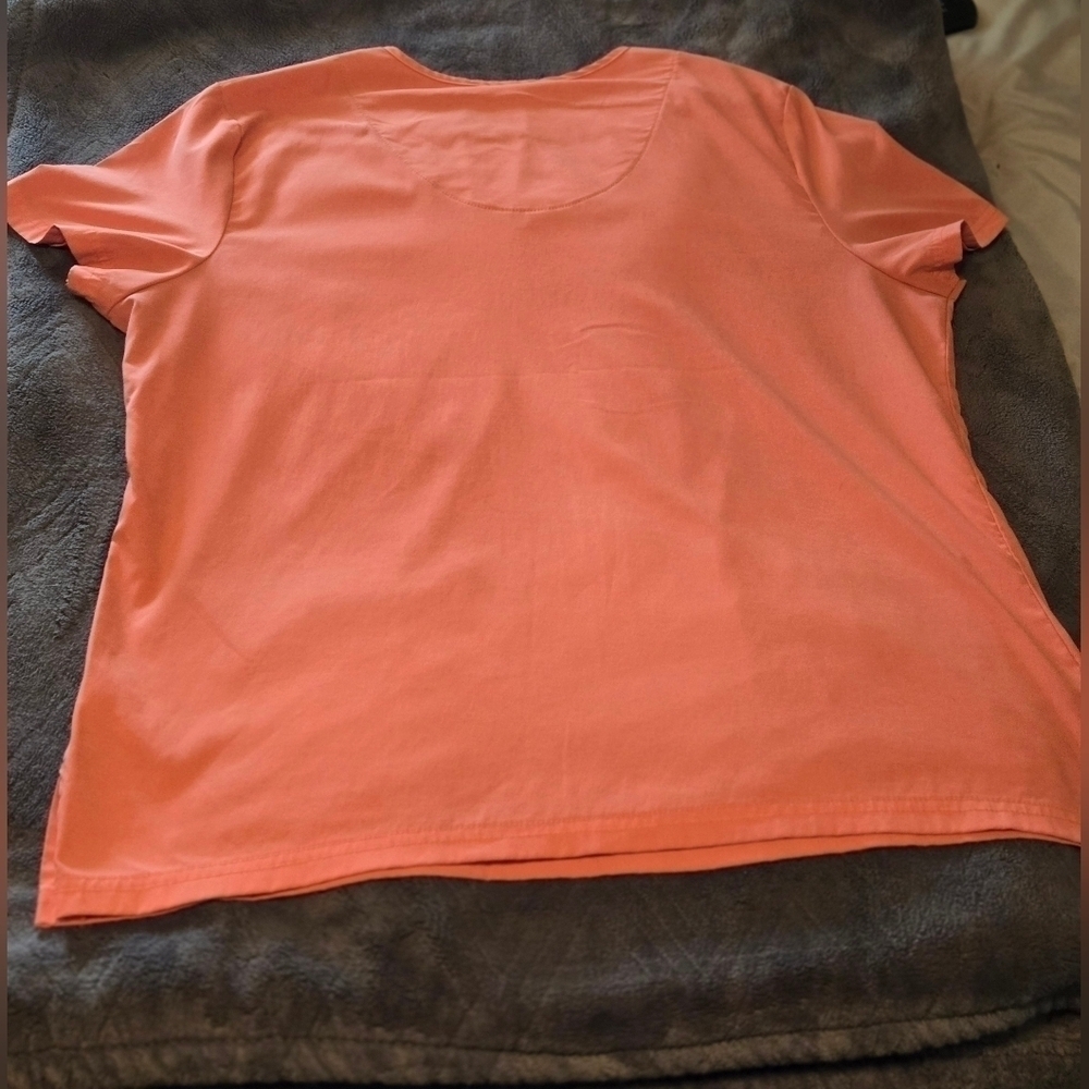 NWOT | Koi Basics | Women's Becca 4-Pocket STRETCH V-Neck Scrub Top | Large - Picture 9 of 12